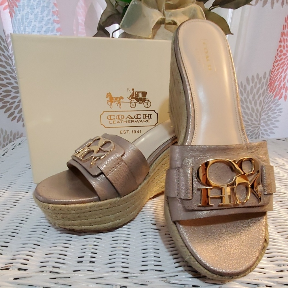 COACH RIGHT NOW ONLY